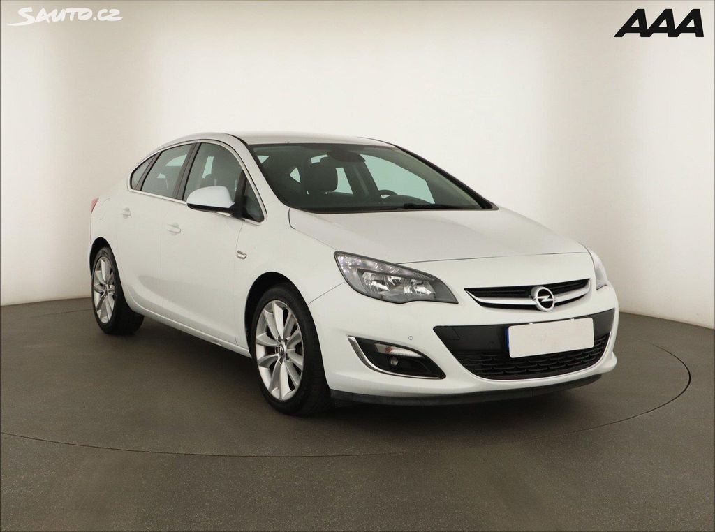 Opel Astra, 1.6 CDTI, Klima