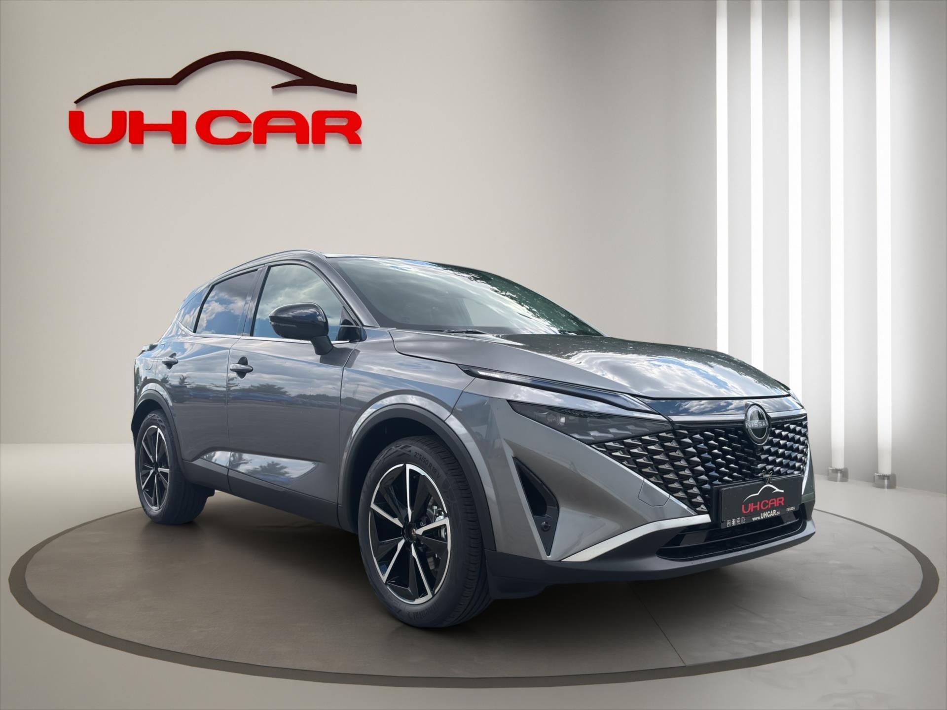 Nissan Qashqai, 1,3   Tekna AT 4x4 - fotka 3