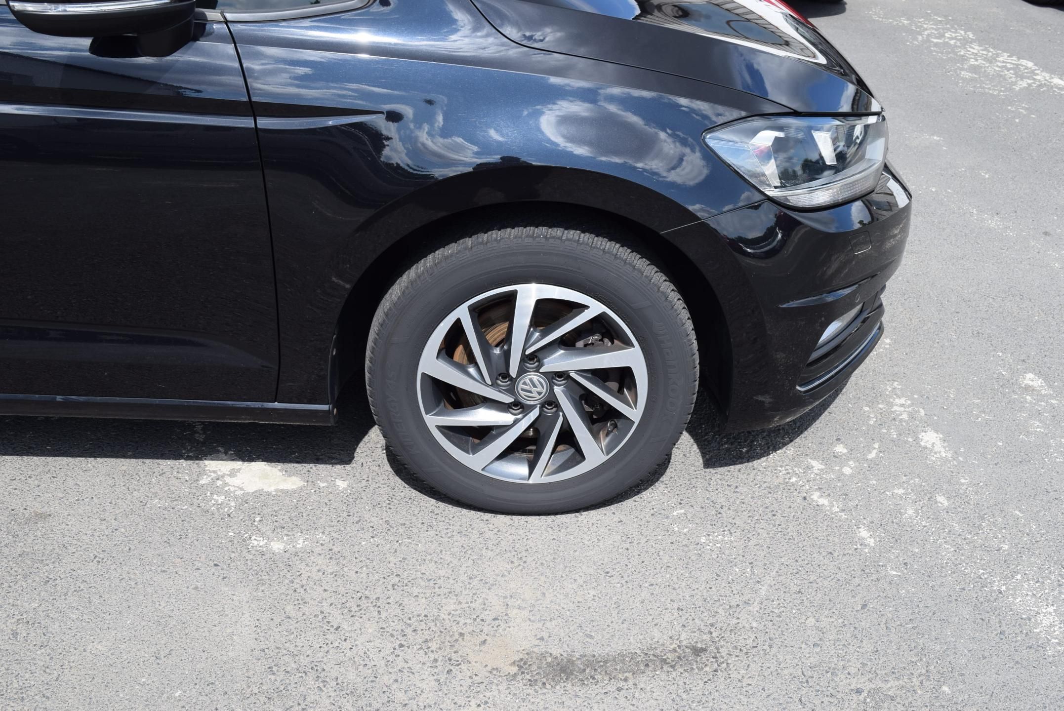 Volkswagen Touran, 1.4TSI 110kw 7MÍST CLBMT NAVI - fotka 5