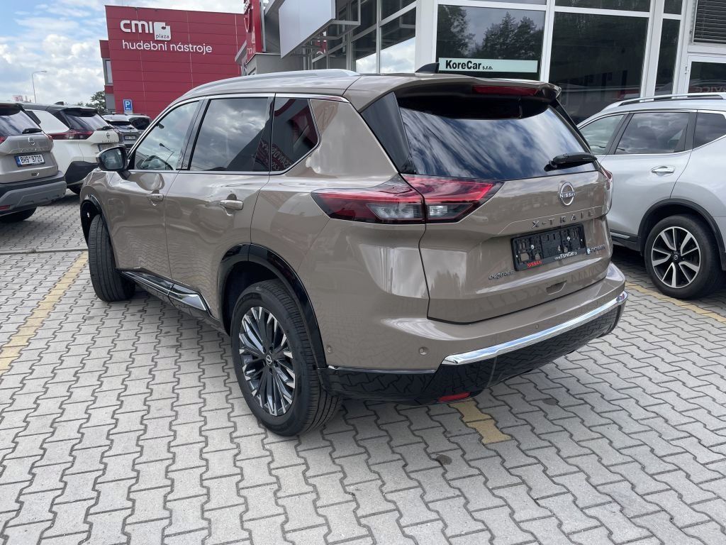 Nissan X-Trail, E-Power 213PS 4WD Tek Bose Nap - fotka 3