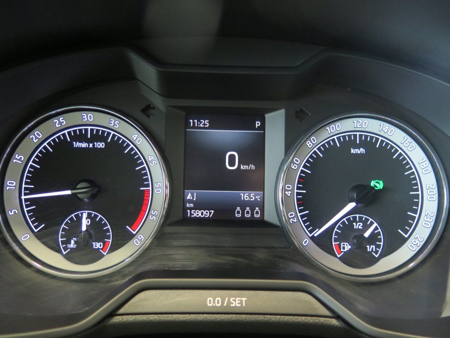 Škoda Octavia, 2.0TDI,DSG,kamera,klim,navi - fotka 6