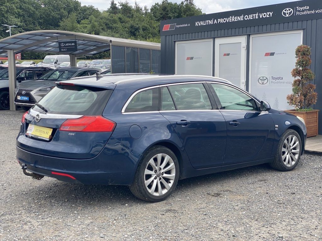 Opel Insignia, 2.0CDTi, manual, navi, tažné - fotka 6