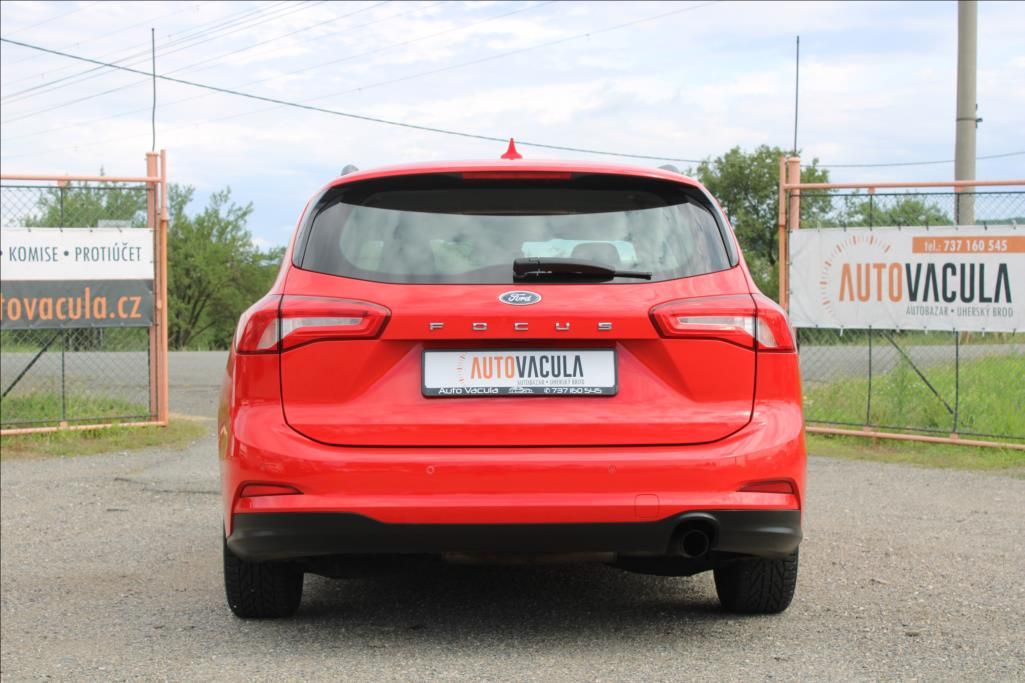 Ford Focus, 1,5 TDCi  SERVISKA, ČR - fotka 6