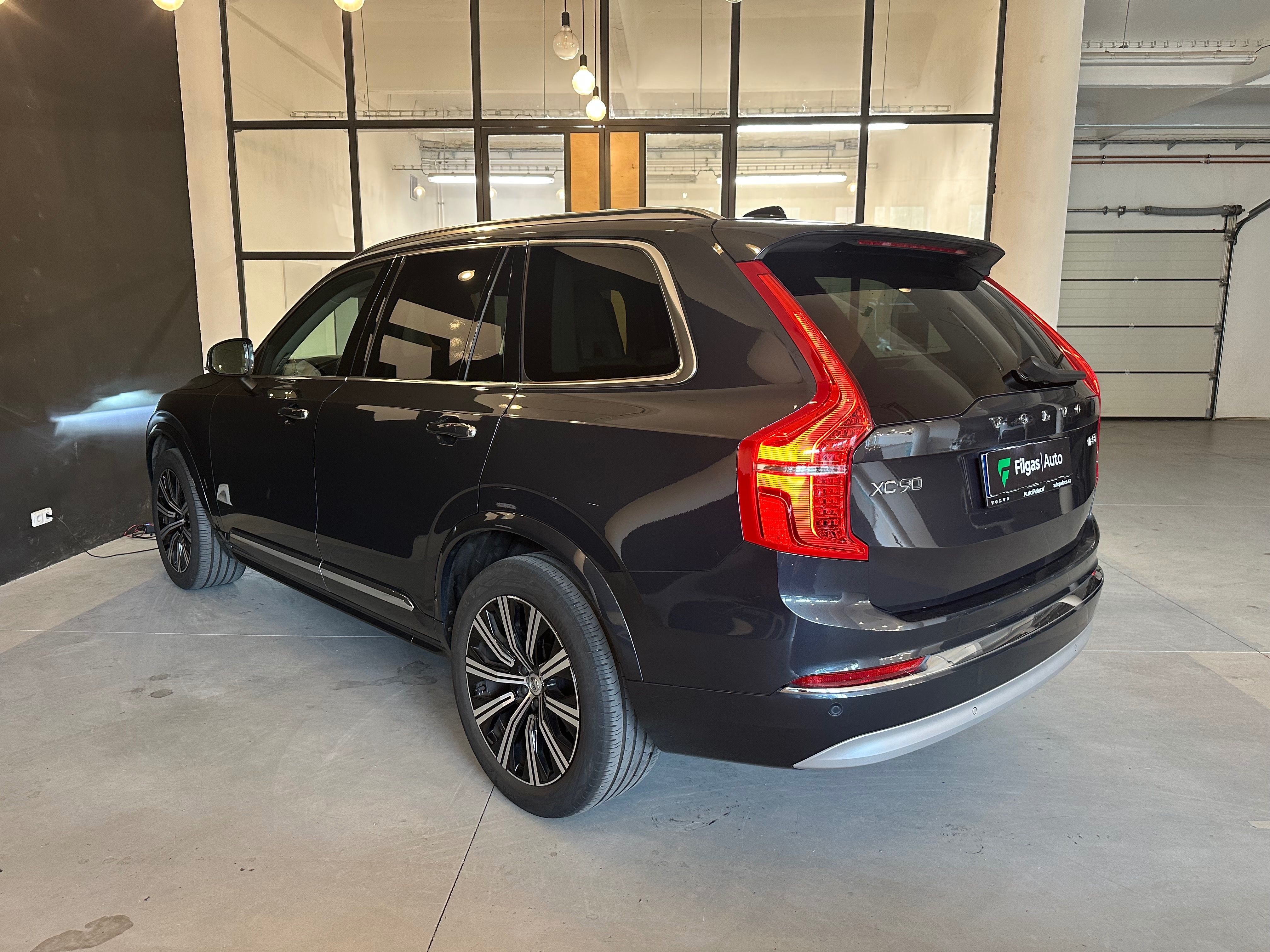 Volvo XC90, B5 AWD 173KW CZ DPH 1MAJ - fotka 4