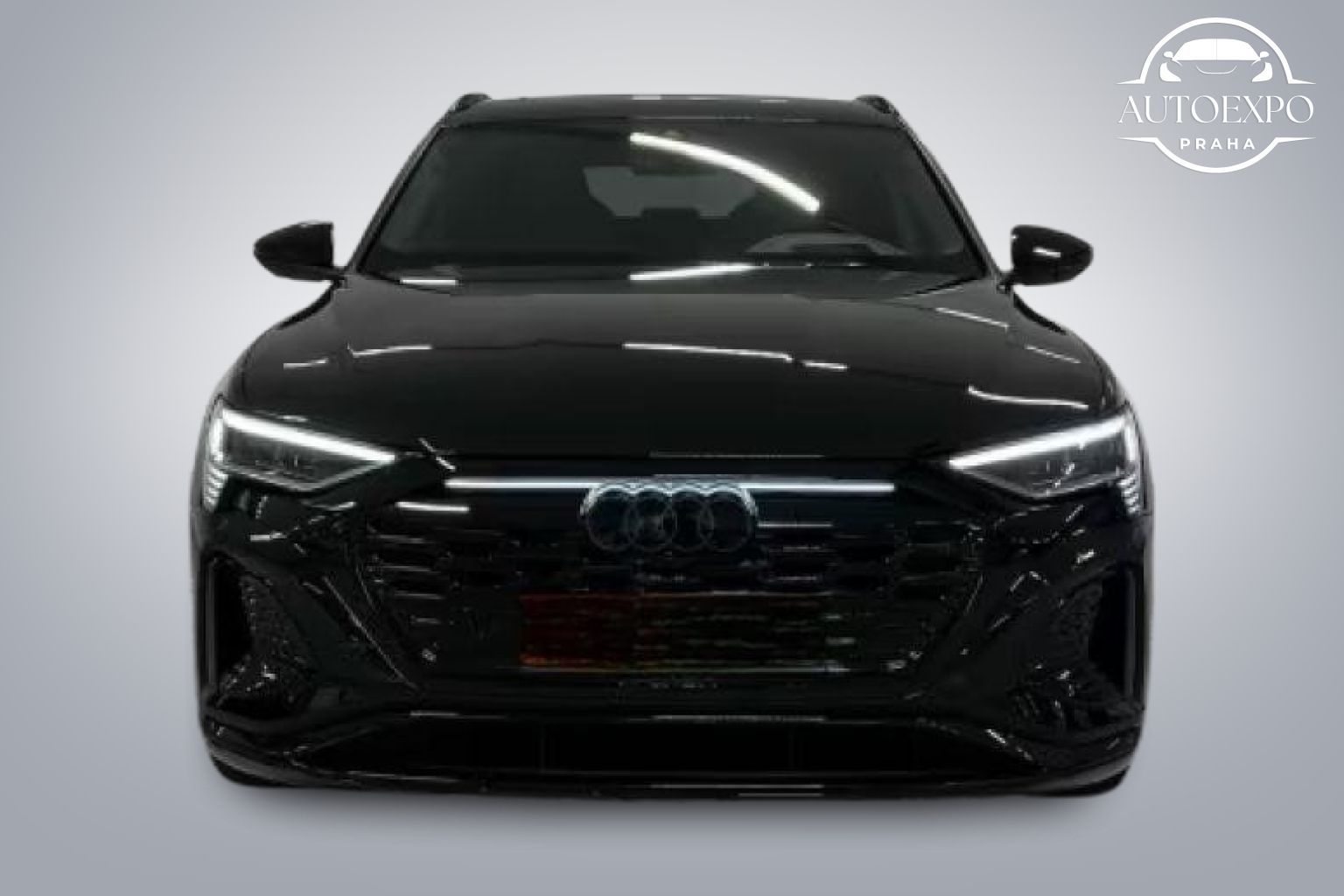 Audi Q8, Sportback 55 e-tron S-Line - fotka 3