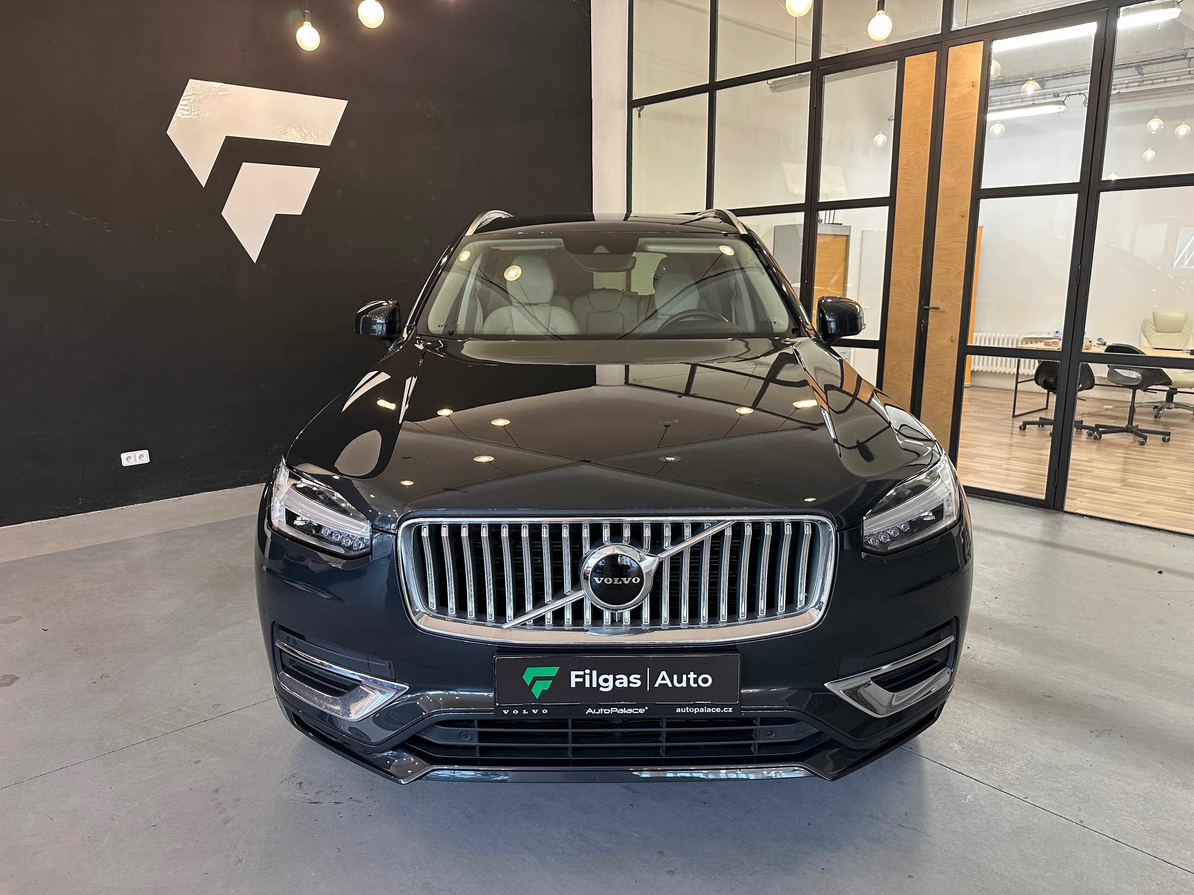 Volvo XC90, B5 AWD 173KW CZ DPH 1MAJ - fotka 5