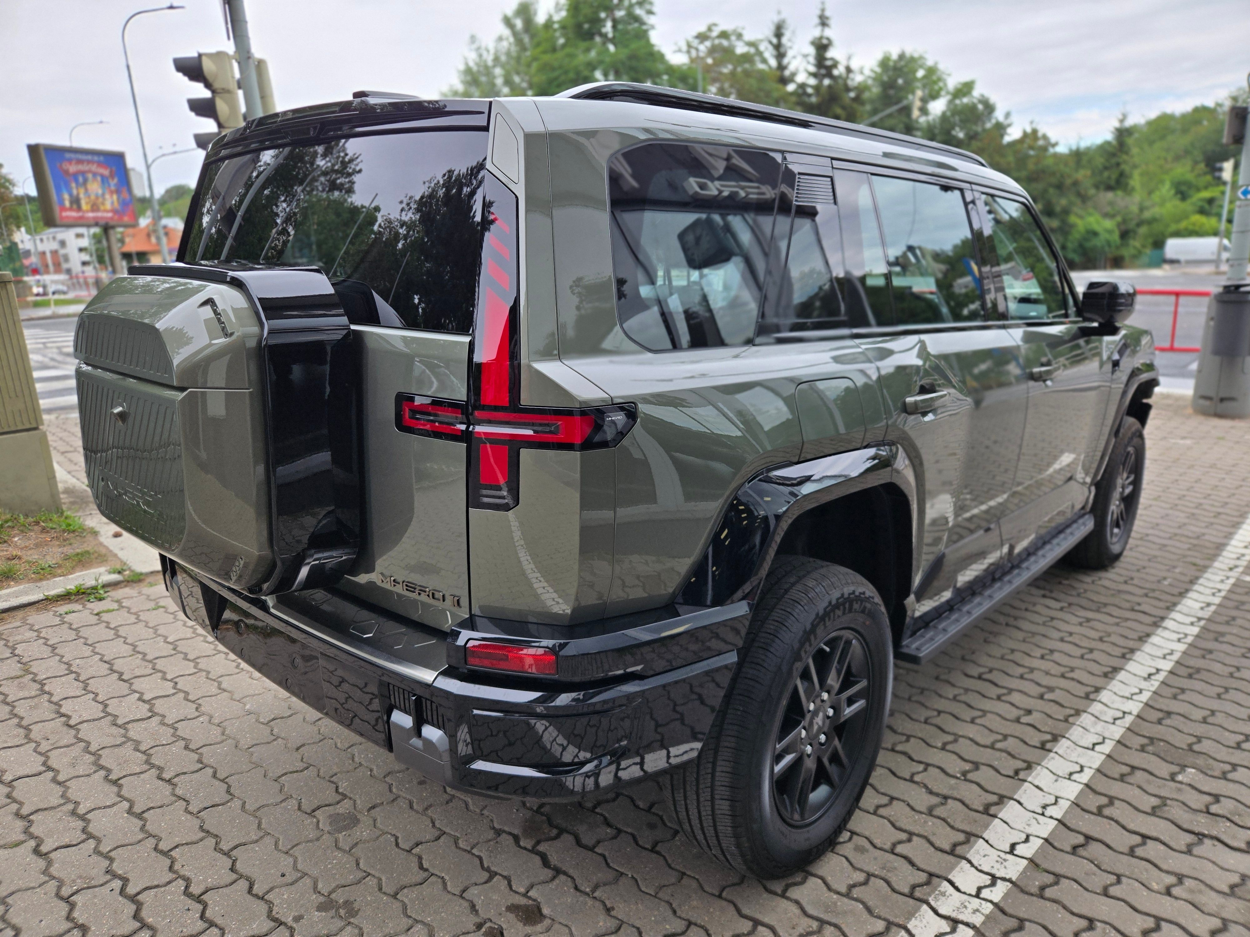 Dongfeng, M-HERO 817 E0 PHREV - fotka 5