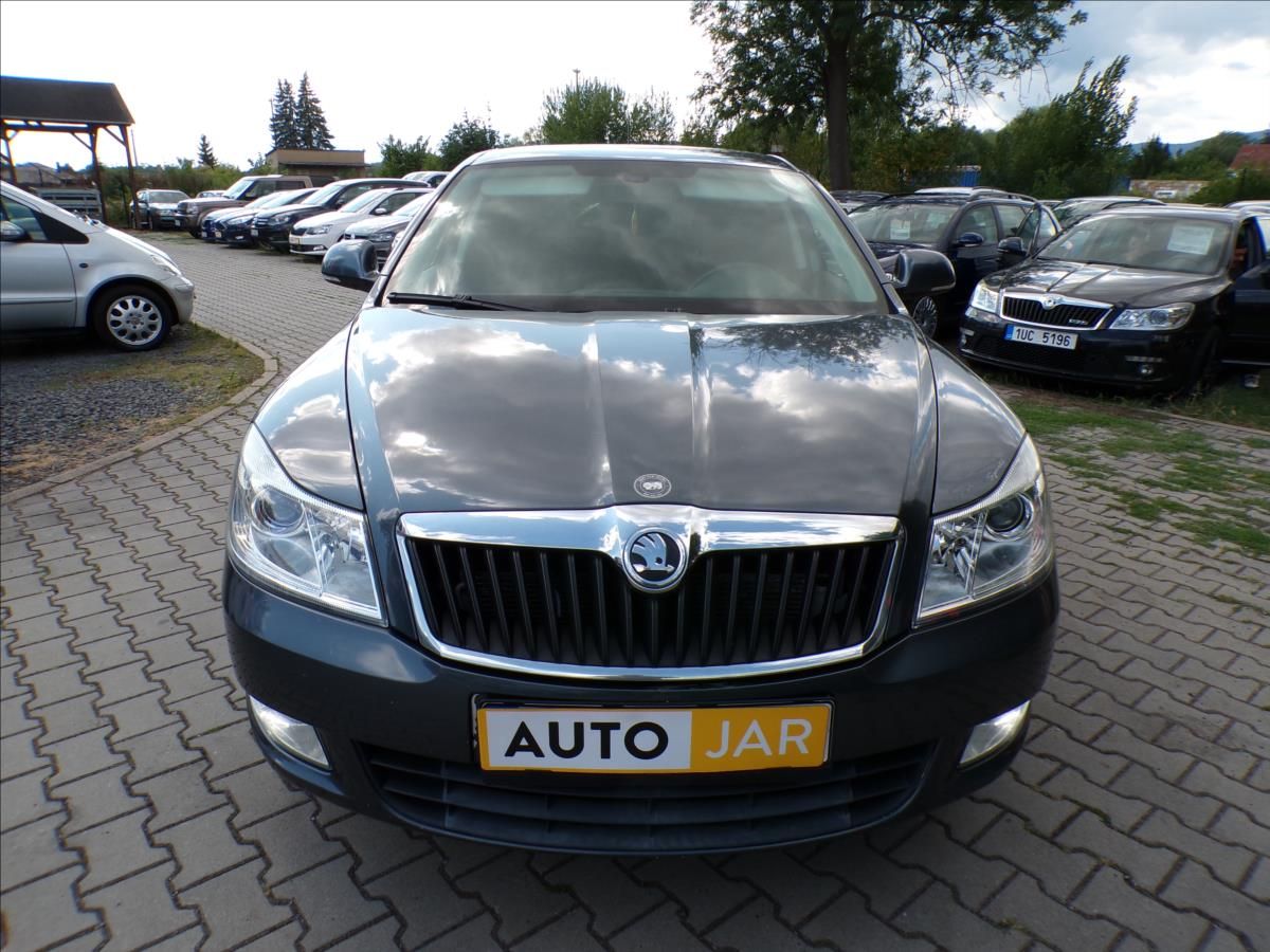 Škoda Octavia, 1,9 TDI  DSG - fotka 3