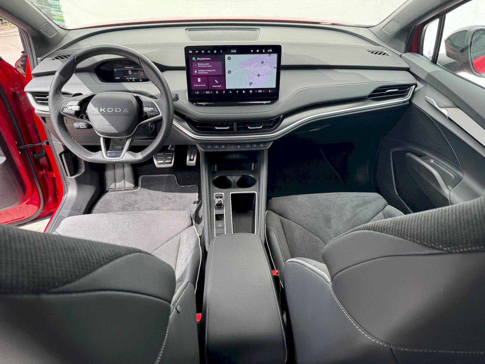 Škoda Elroq, 85 210 kW Sportline - fotka 5
