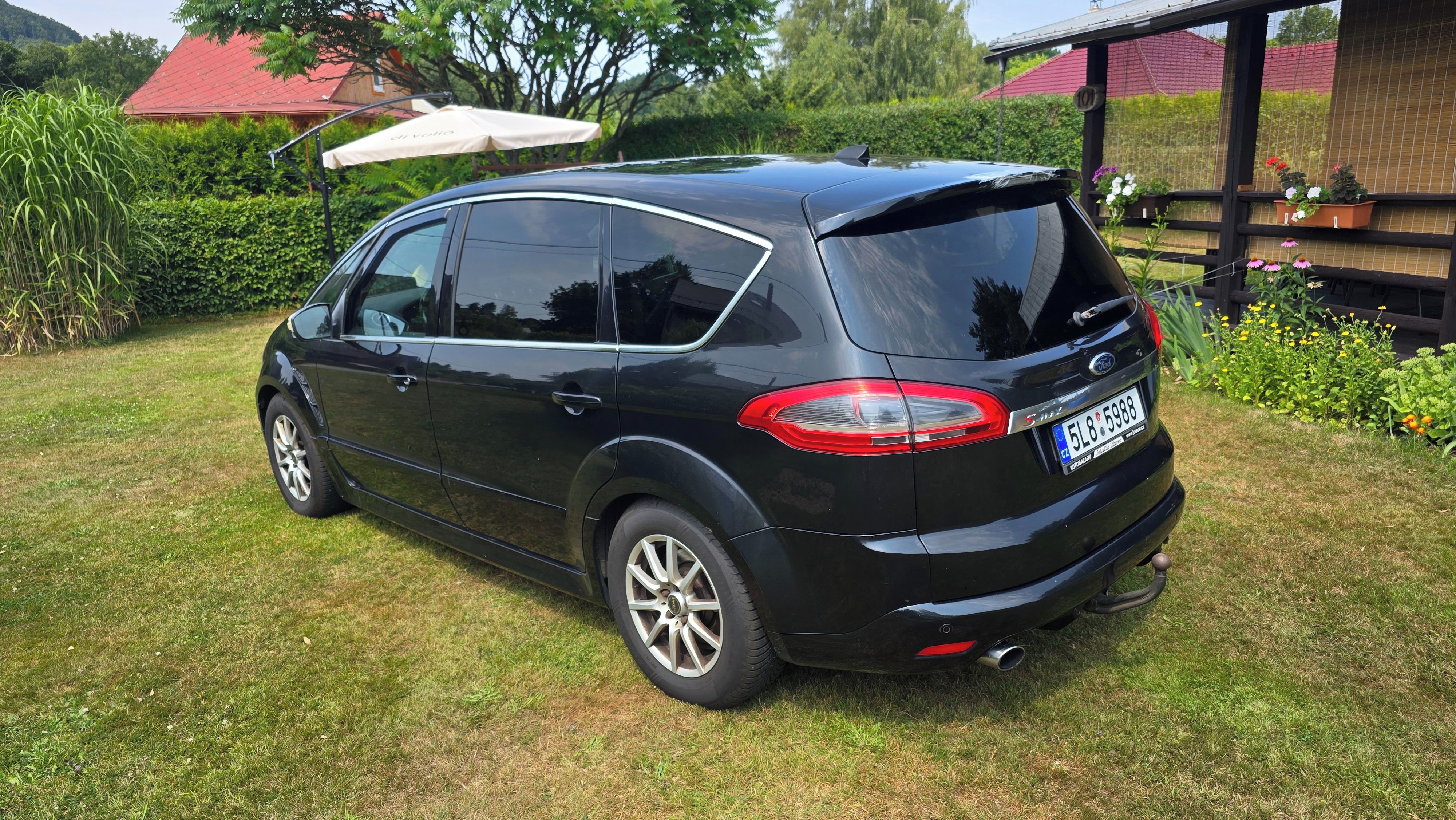 Ford S-MAX, 200 koní - 2 179 cm TD - fotka 2