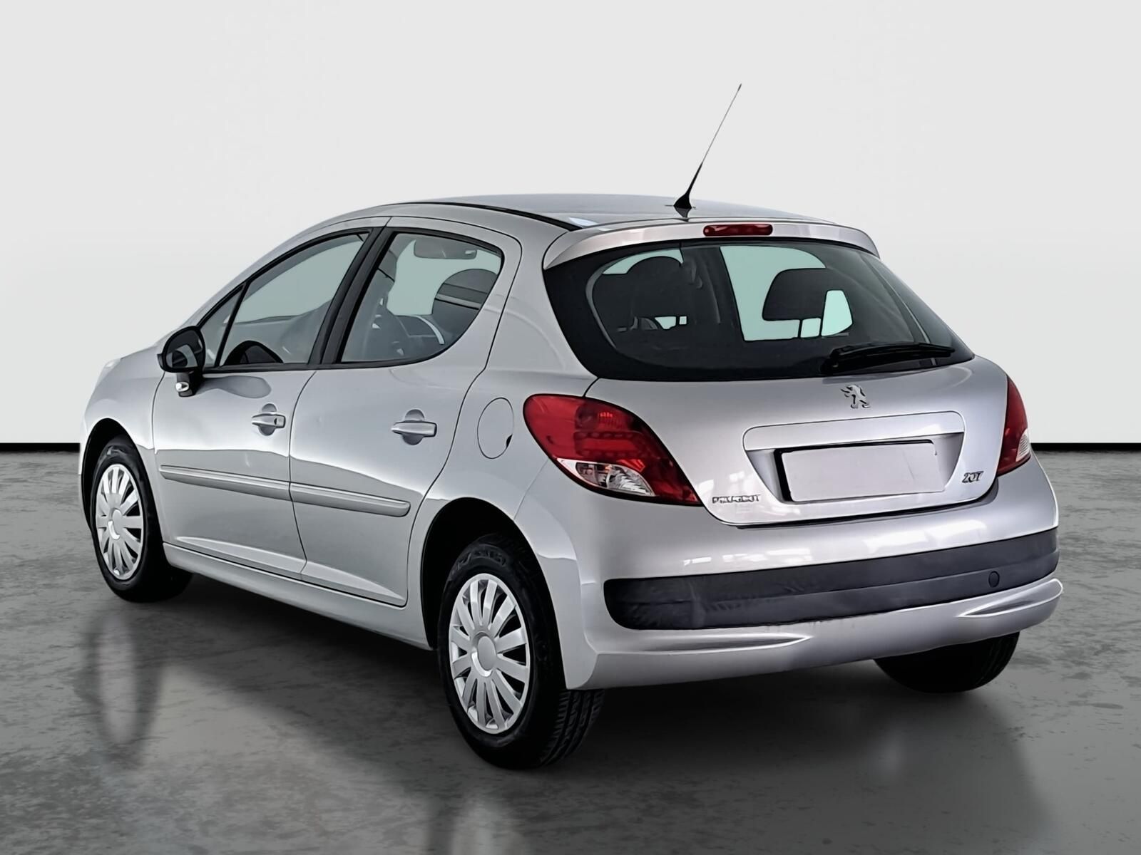 Peugeot 207, 1.4 VTi, po STK, dobrý stav - fotka 4