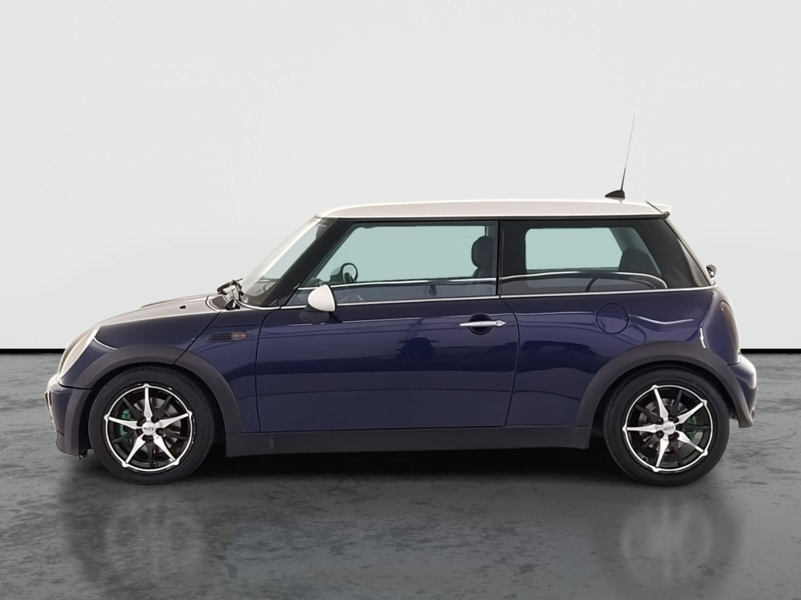 Mini One, One, za dobrou cenu - fotka 3