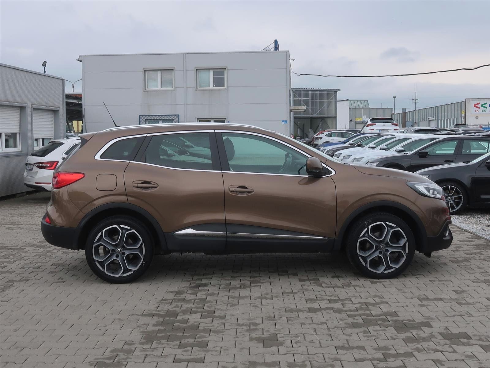 Renault Kadjar, 1.2 TCe, Intens, Serv.kniha - fotka 6