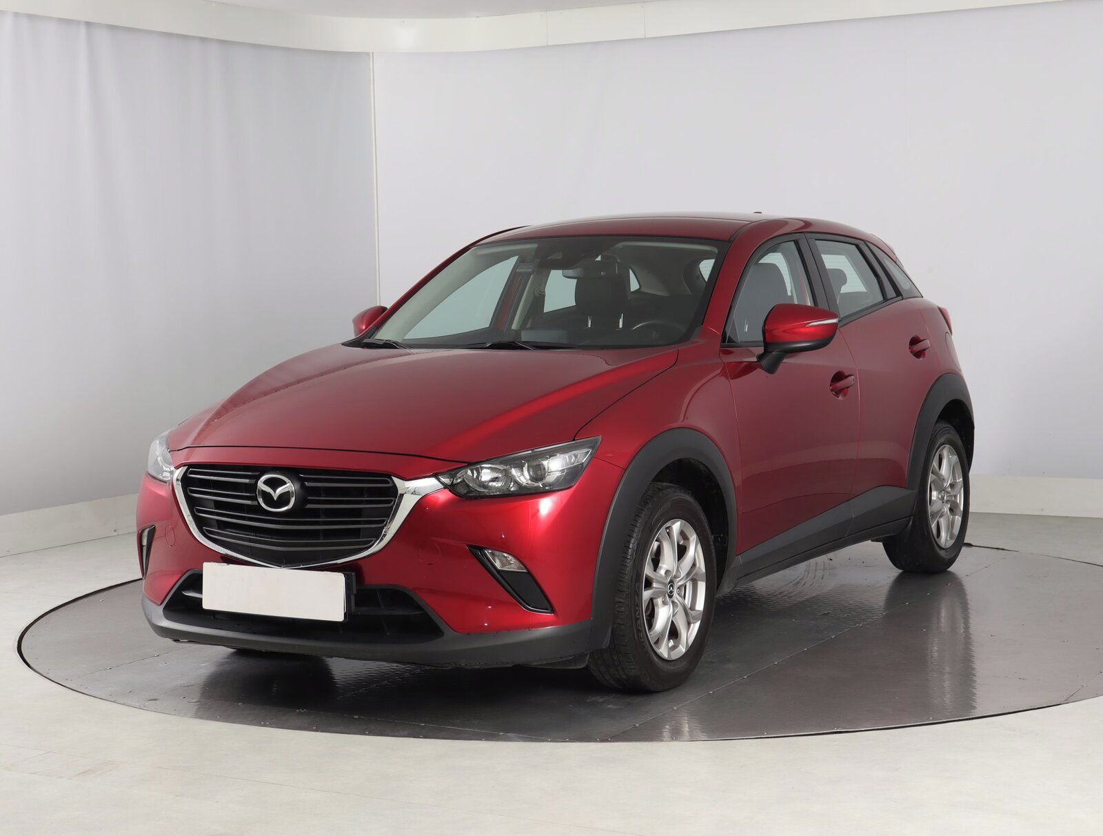 Mazda CX-3, 2.0 Skyactiv-G, ČR,1.maj - fotka 2