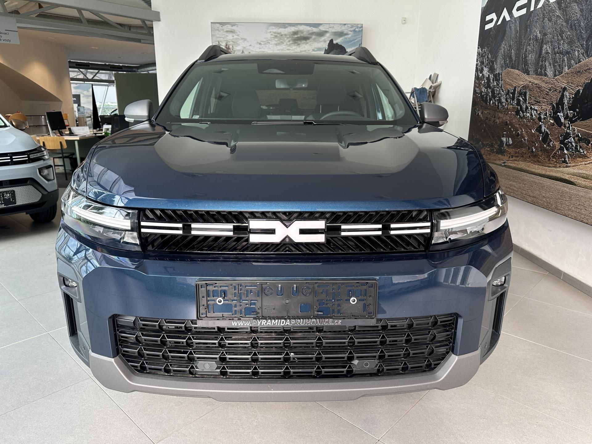 Dacia Bigster, Journey HYBRID 155 LETNÍ SLEVA - fotka 2