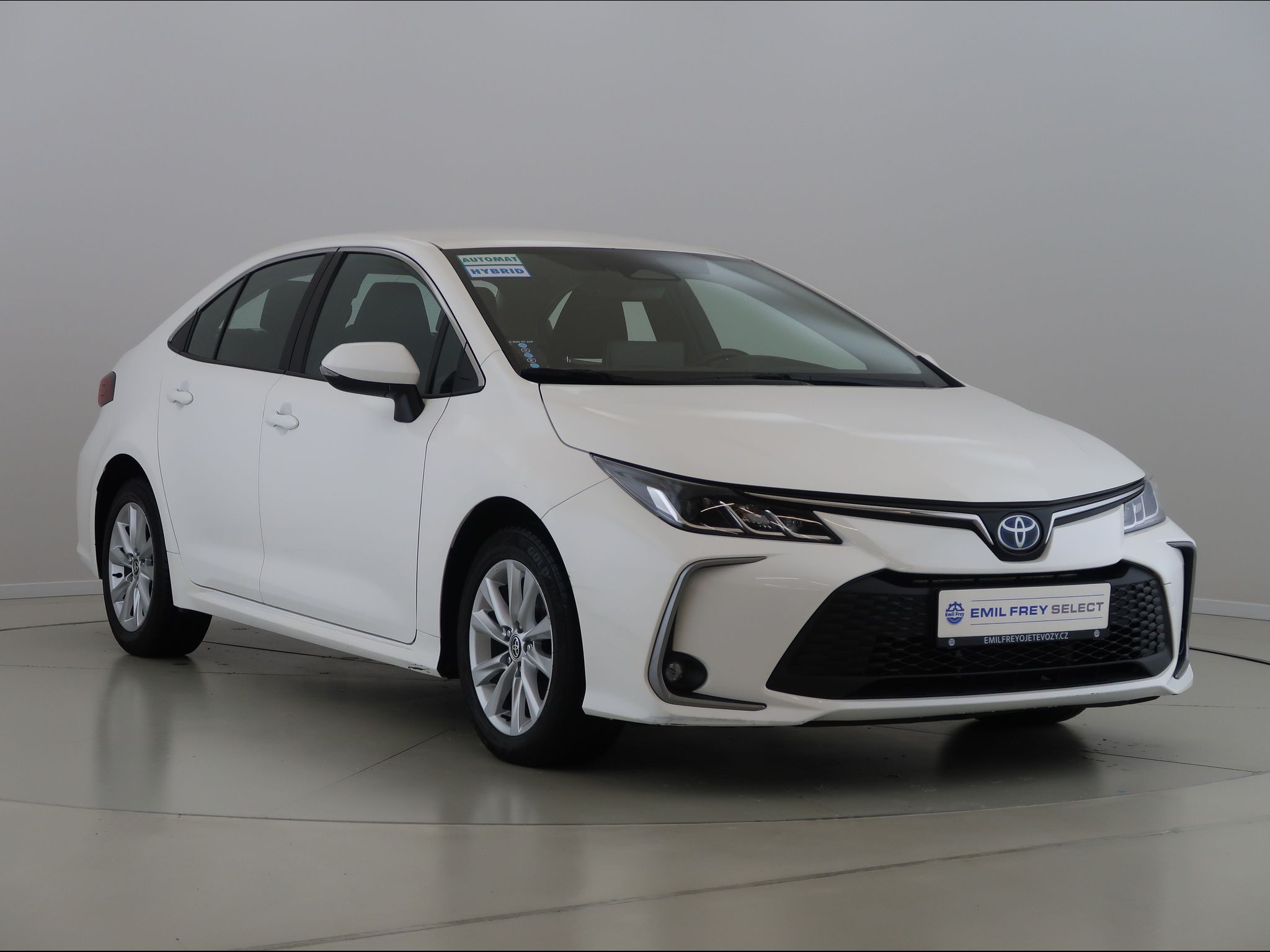 Toyota Corolla, 1.8,Hybrid,Comfort,e-CVT,CZ,1M - fotka 3