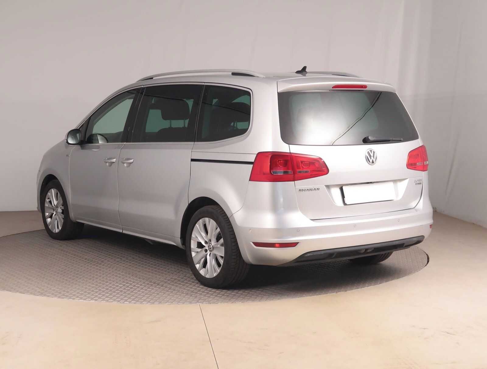 Volkswagen Sharan, 2.0 TDI, Serv.kniha, Navi - fotka 4