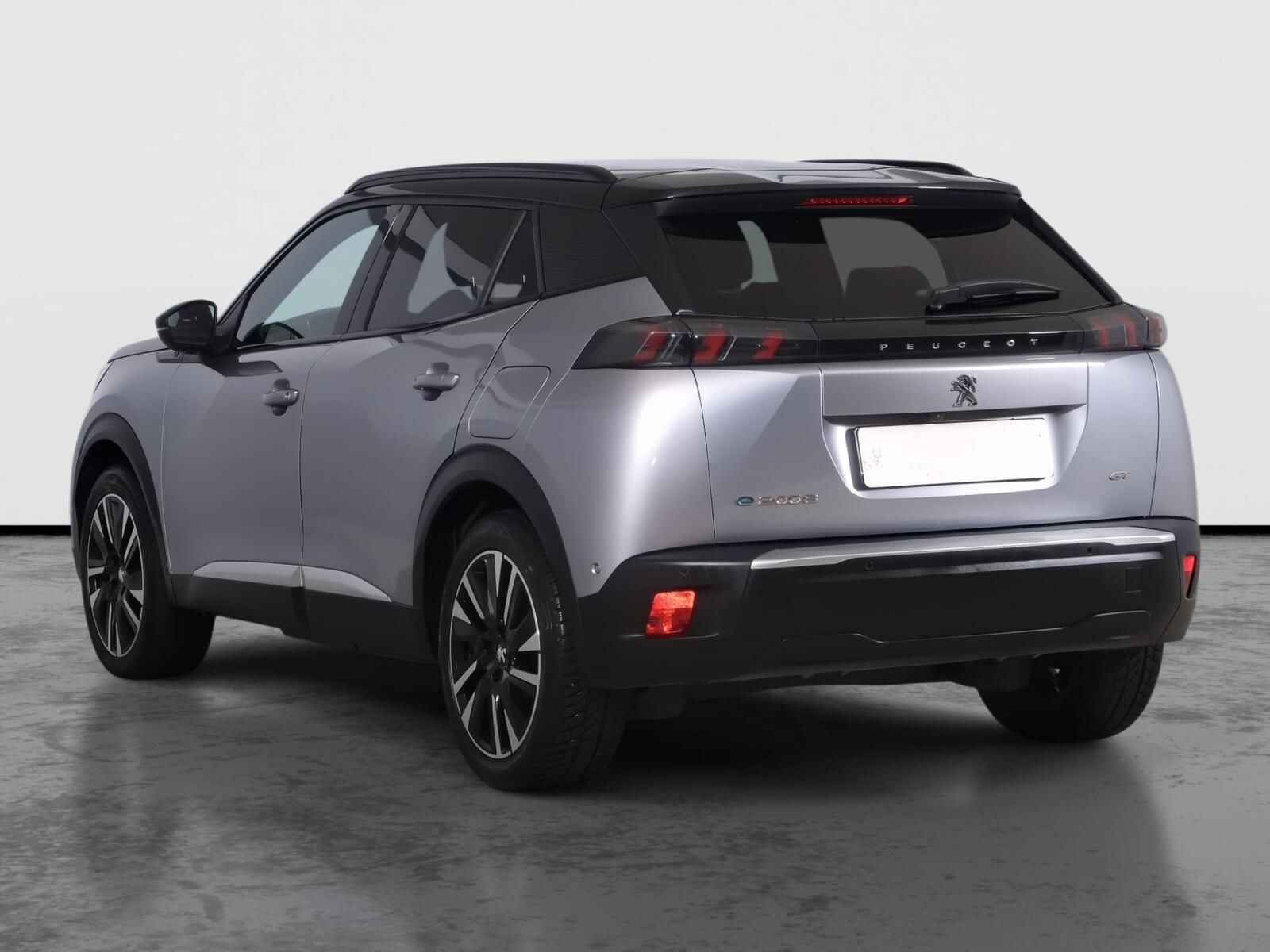 Peugeot 2008, 50 kWh, SoH 91%, GT, Automat - fotka 4