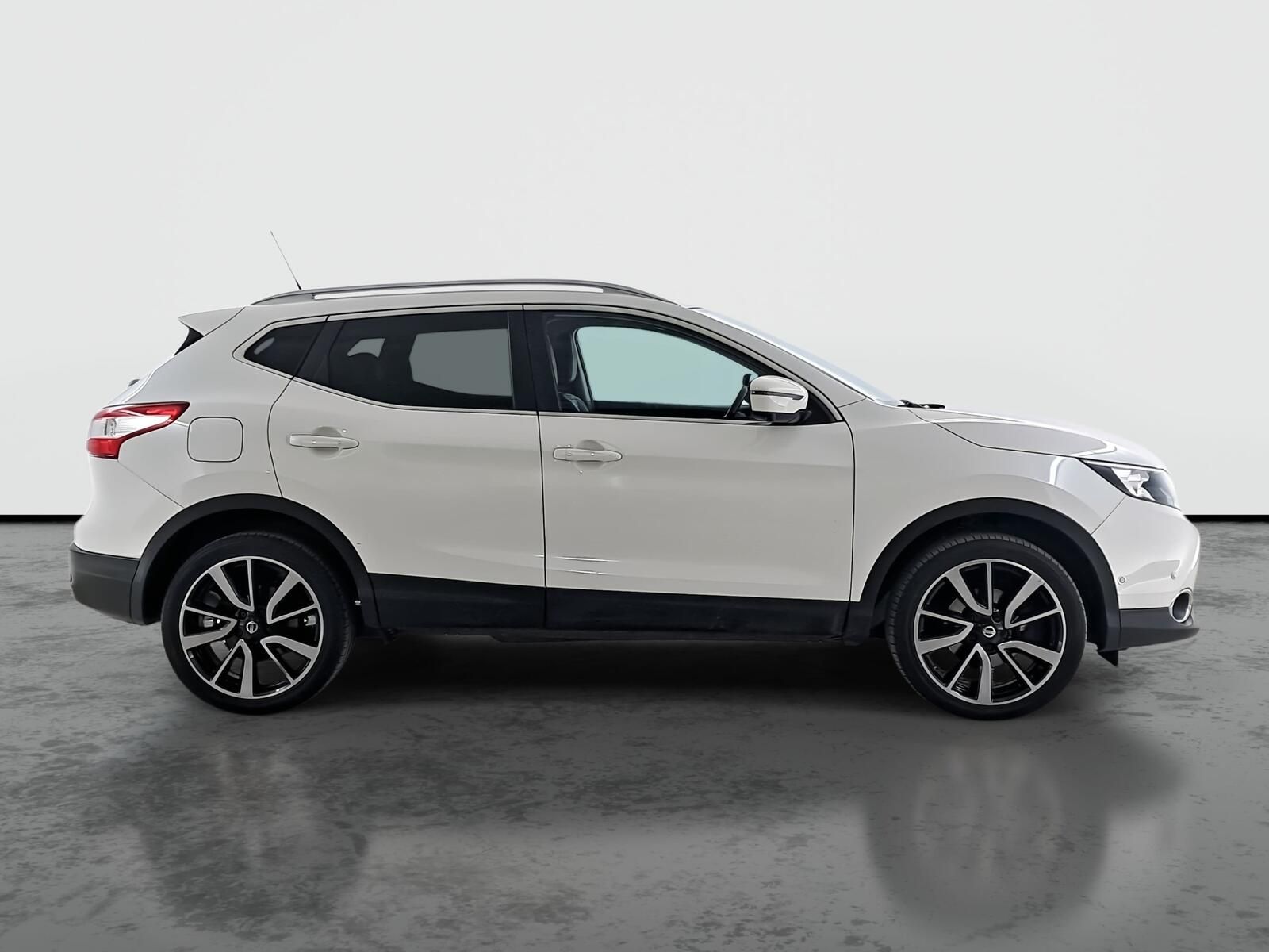 Nissan Qashqai, 1.2 DIG-T, Kůže, Navi - fotka 6