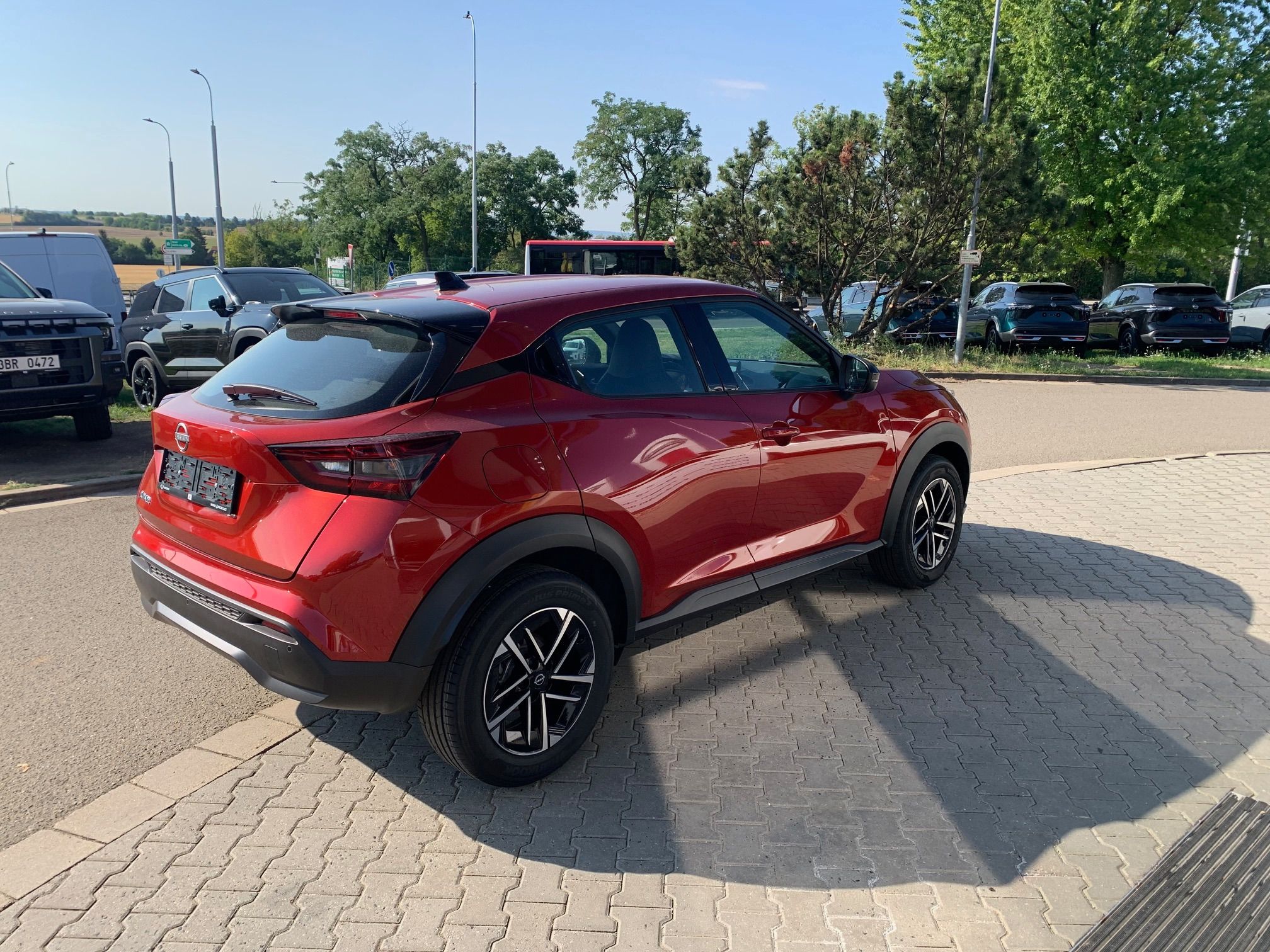 Nissan Juke, 1.0 DIG-T 114 7DCT N-CONNECTA - fotka 4