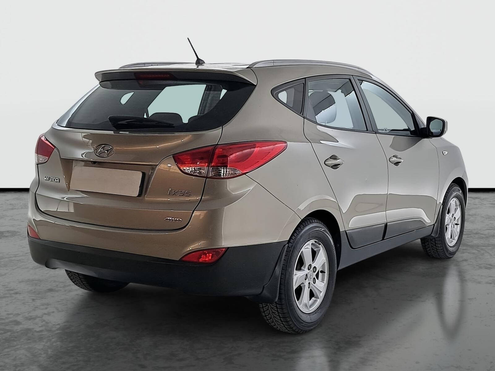 Hyundai ix35, 2.0 CVVT, 4X4, Navi - fotka 5