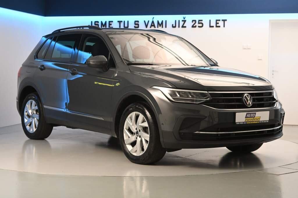 Volkswagen Tiguan, 2.0 4MOTION LED DSG Life ACC T - fotka 4