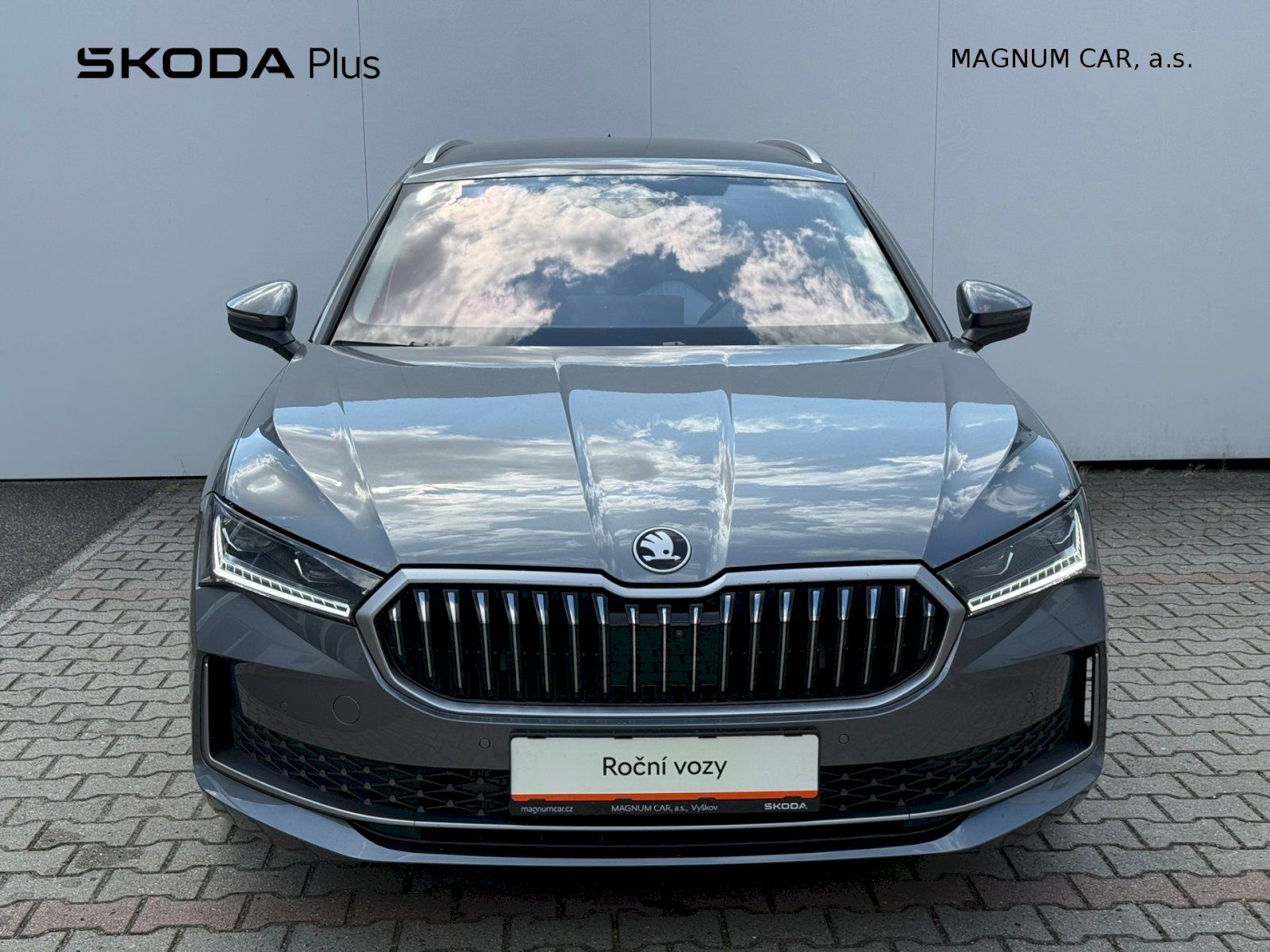 Škoda Superb, COMBI L&K  2.0TDI/142 kW - fotka 4