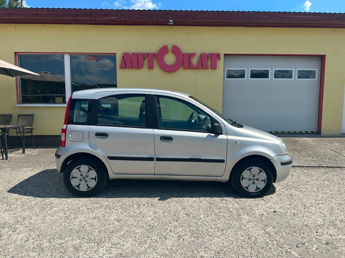Fiat Panda, 1.1i ČR/2MAJ/Garážovaný/BezKor - fotka 2