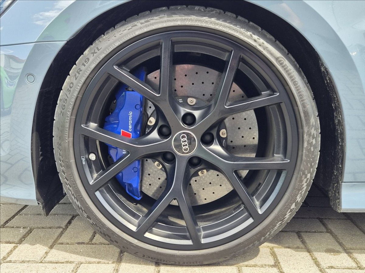 Audi RS3, 2,5 TFSi *DYNAMIC+*MATRIX*HUD* - fotka 5