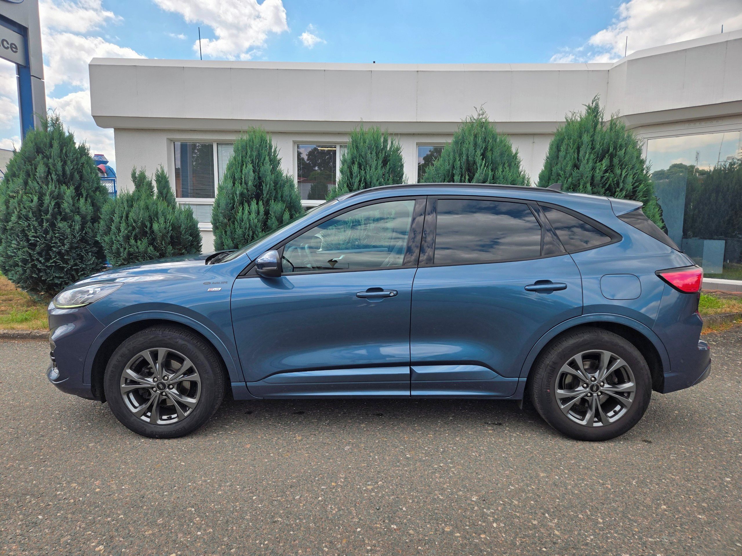 Ford Kuga, ST-LINE X - 2,0 nafta 140kw/19 - fotka 3