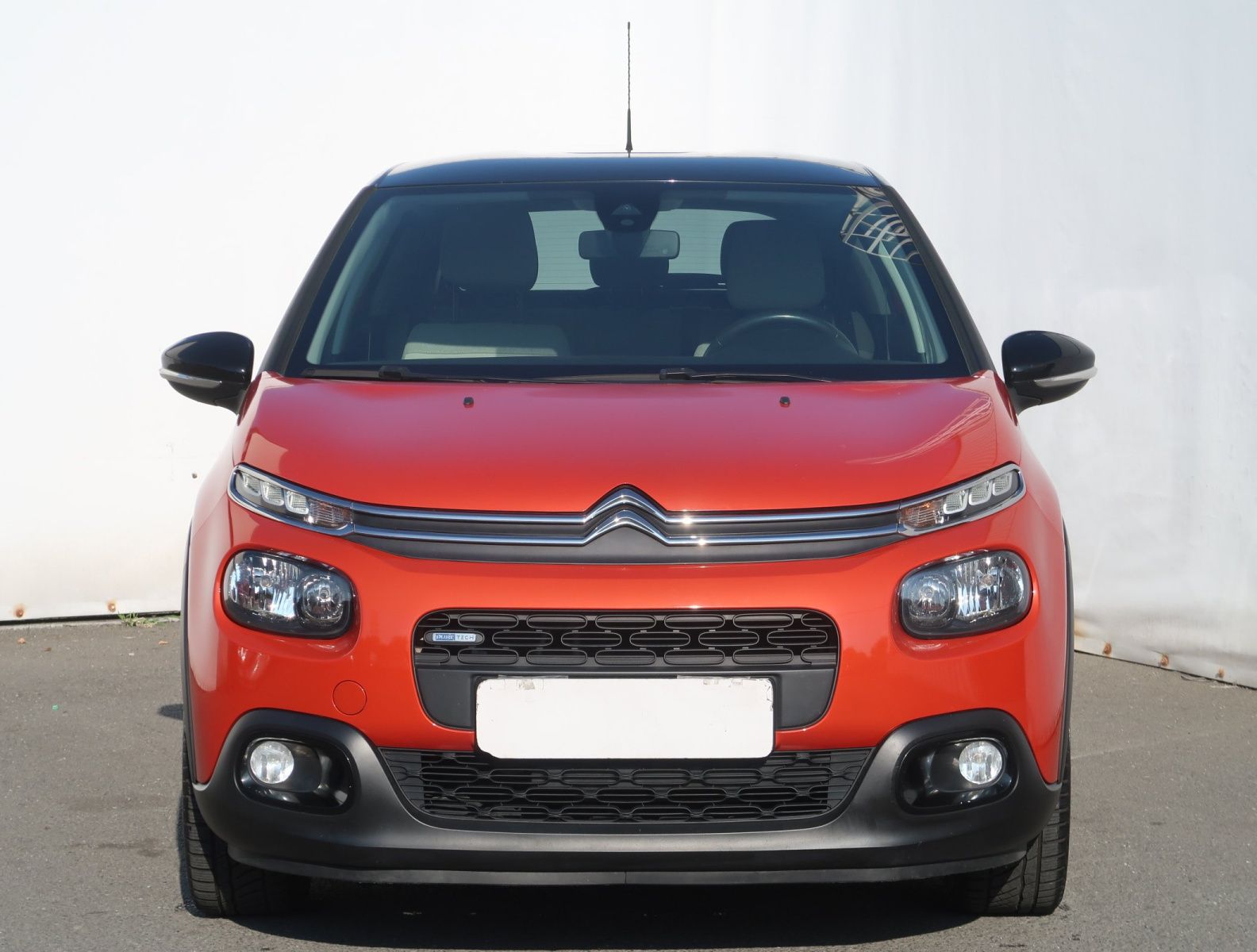 Citroën C3, 1.2 PureTech, Shine - fotka 2