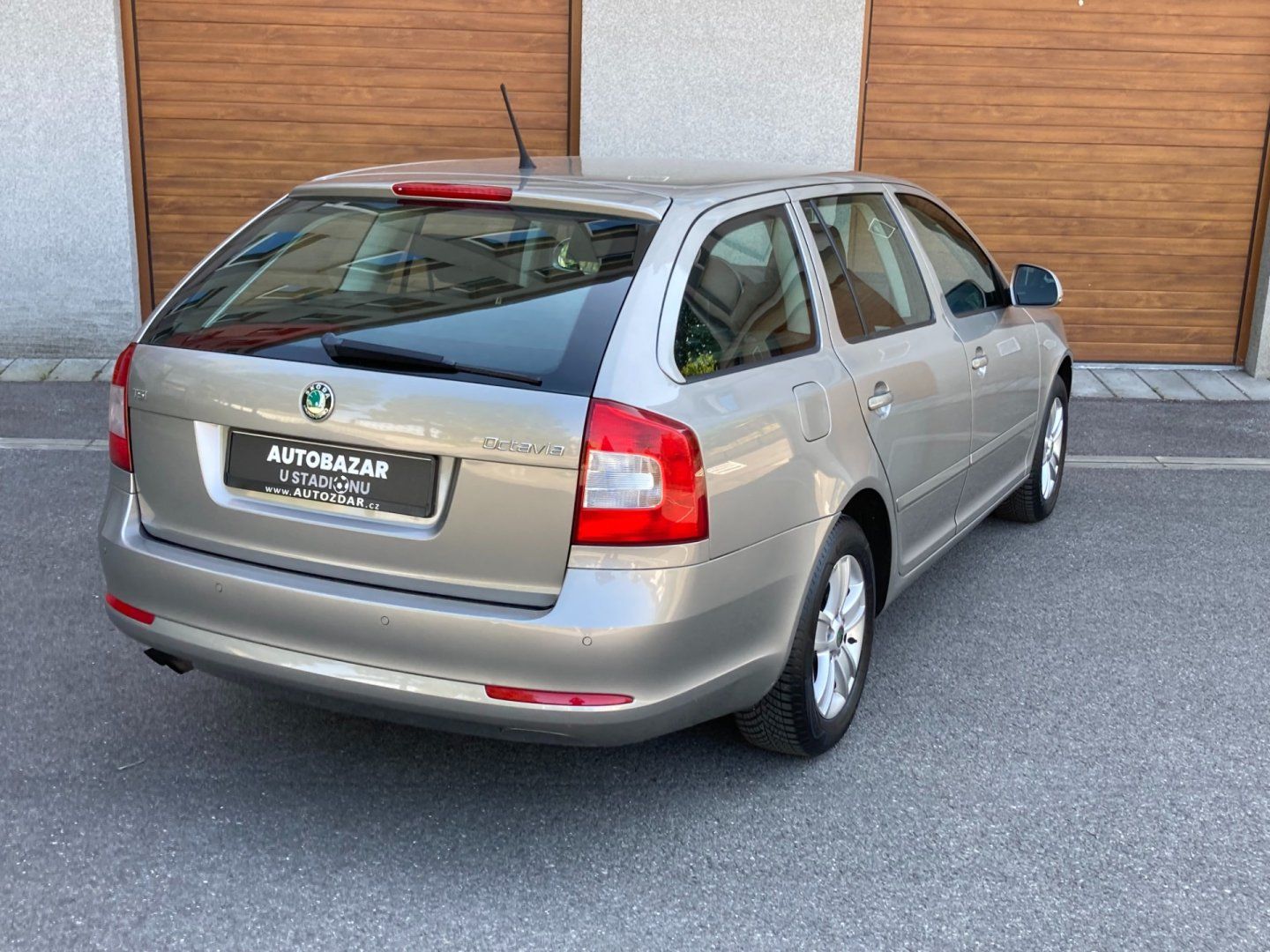 Škoda Octavia, 1.4 TSi 90kW vyhř. sedadla - fotka 3
