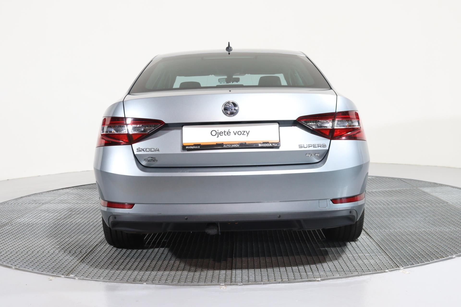 Škoda Superb, STYLE 2,0 TDI 140 kW DSG 4x4/ - fotka 6