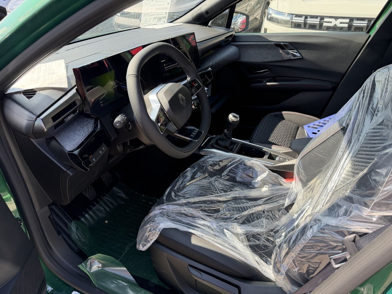 Renault Clio, techno TCe 115 - fotka 3