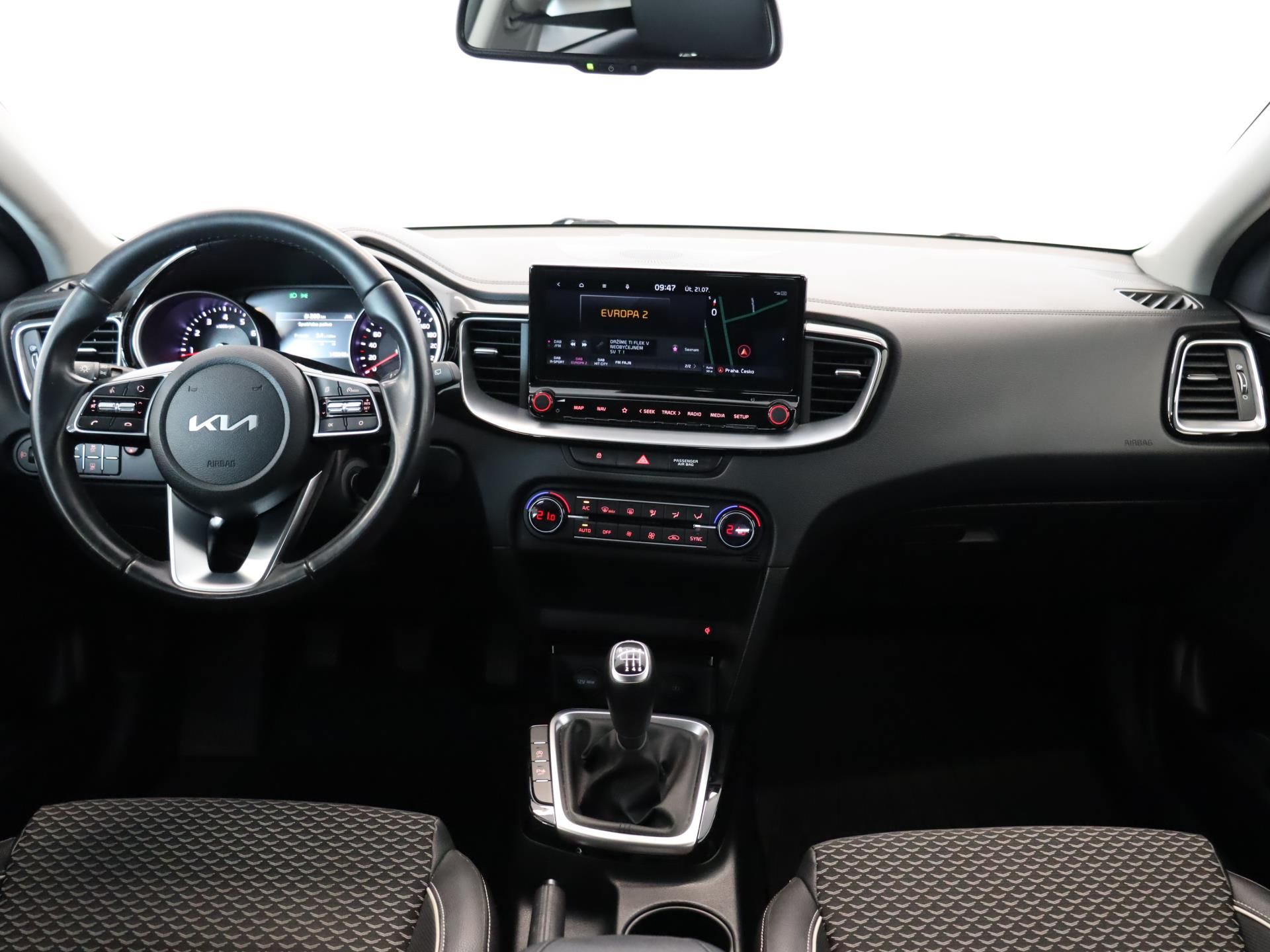 Kia XCee´d, 1,5 T-GDI - fotka 5