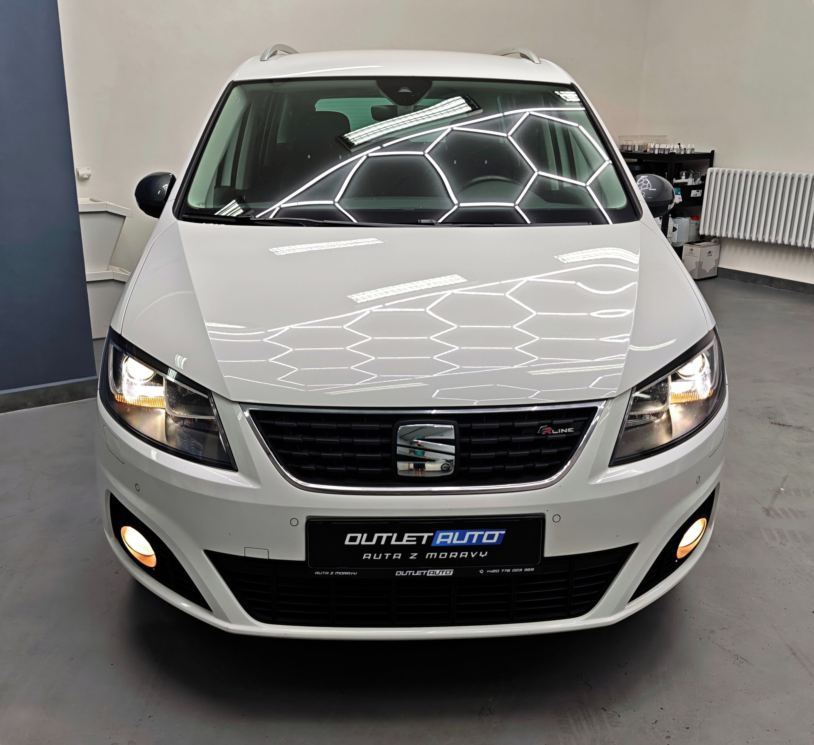 Seat Alhambra, 2.0TDI 110KW, DSG, 7.MÍST, FR - fotka 2
