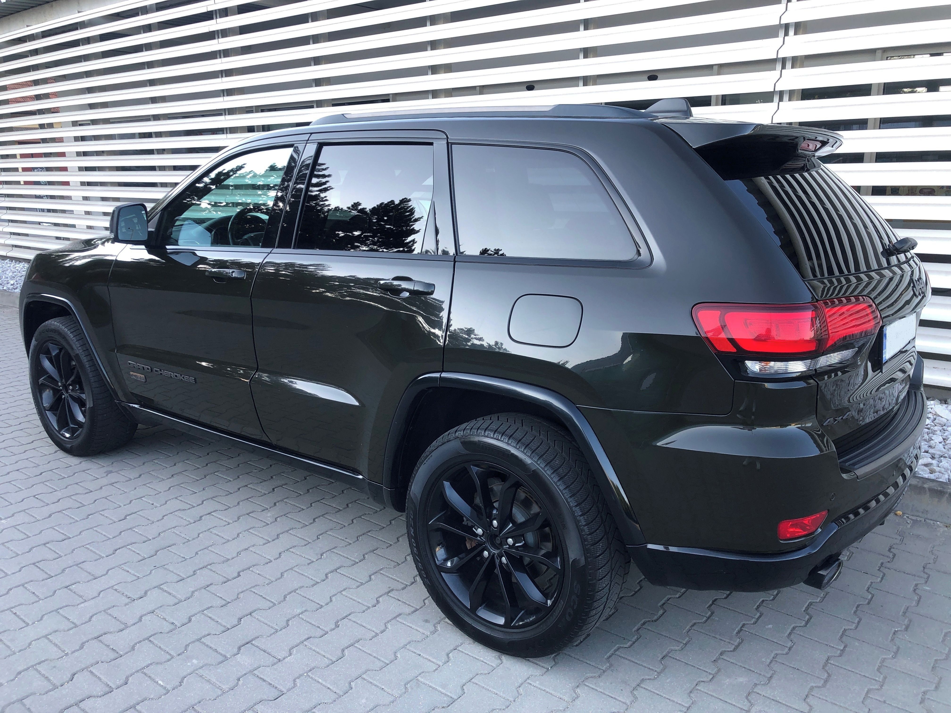 Jeep Grand Cherokee, Overland - fotka 4