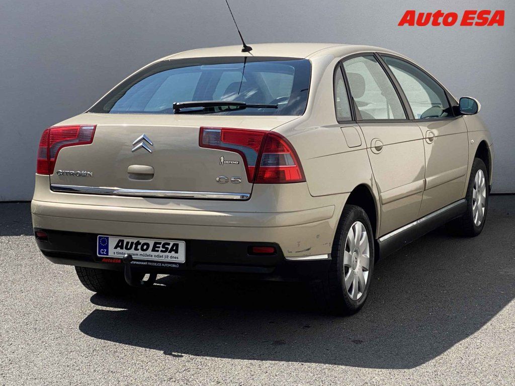Citroën C5, 1.6Hdi,ČR - fotka 4