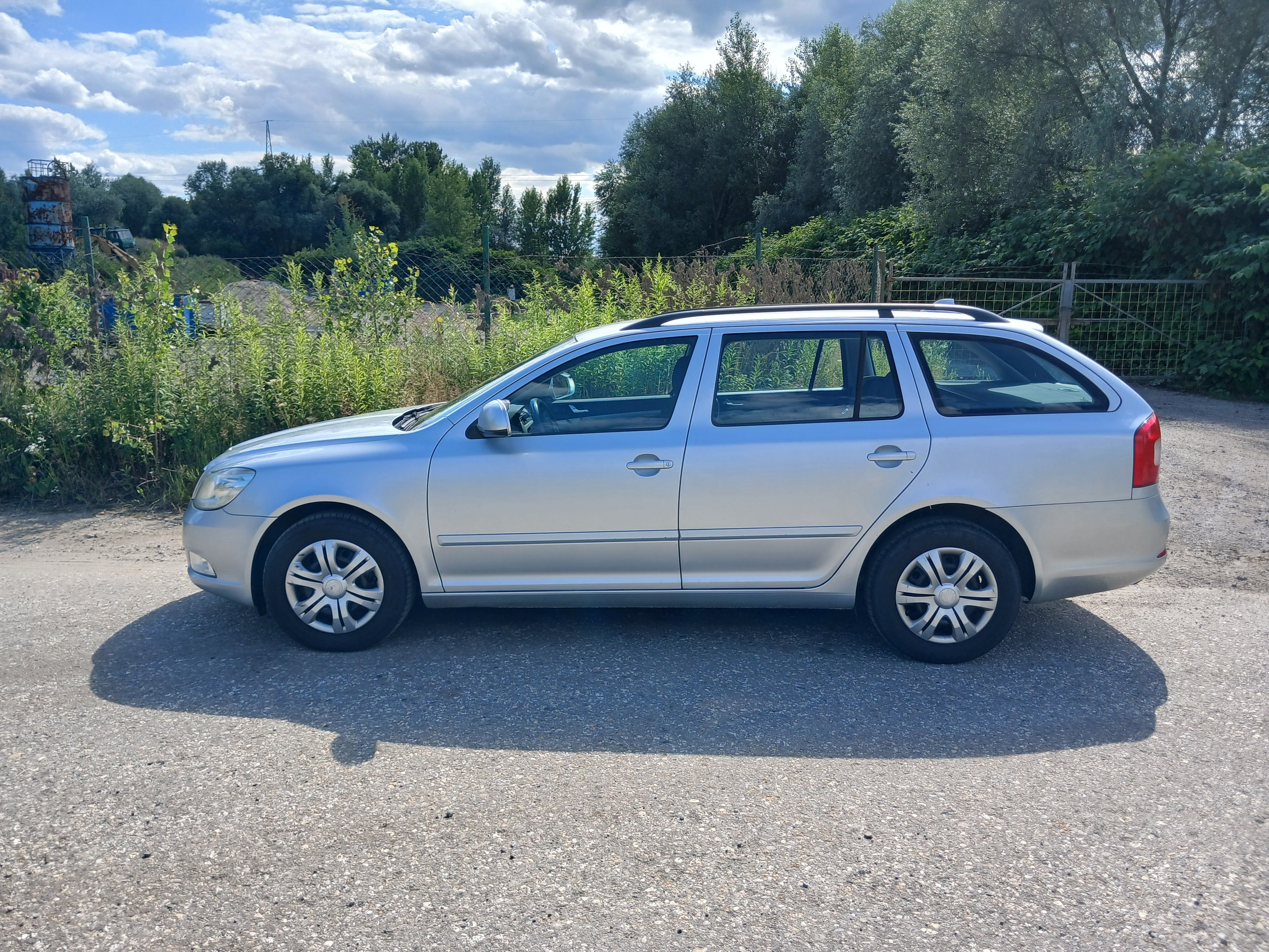 Škoda Octavia, 1,6 TDI - fotka 2