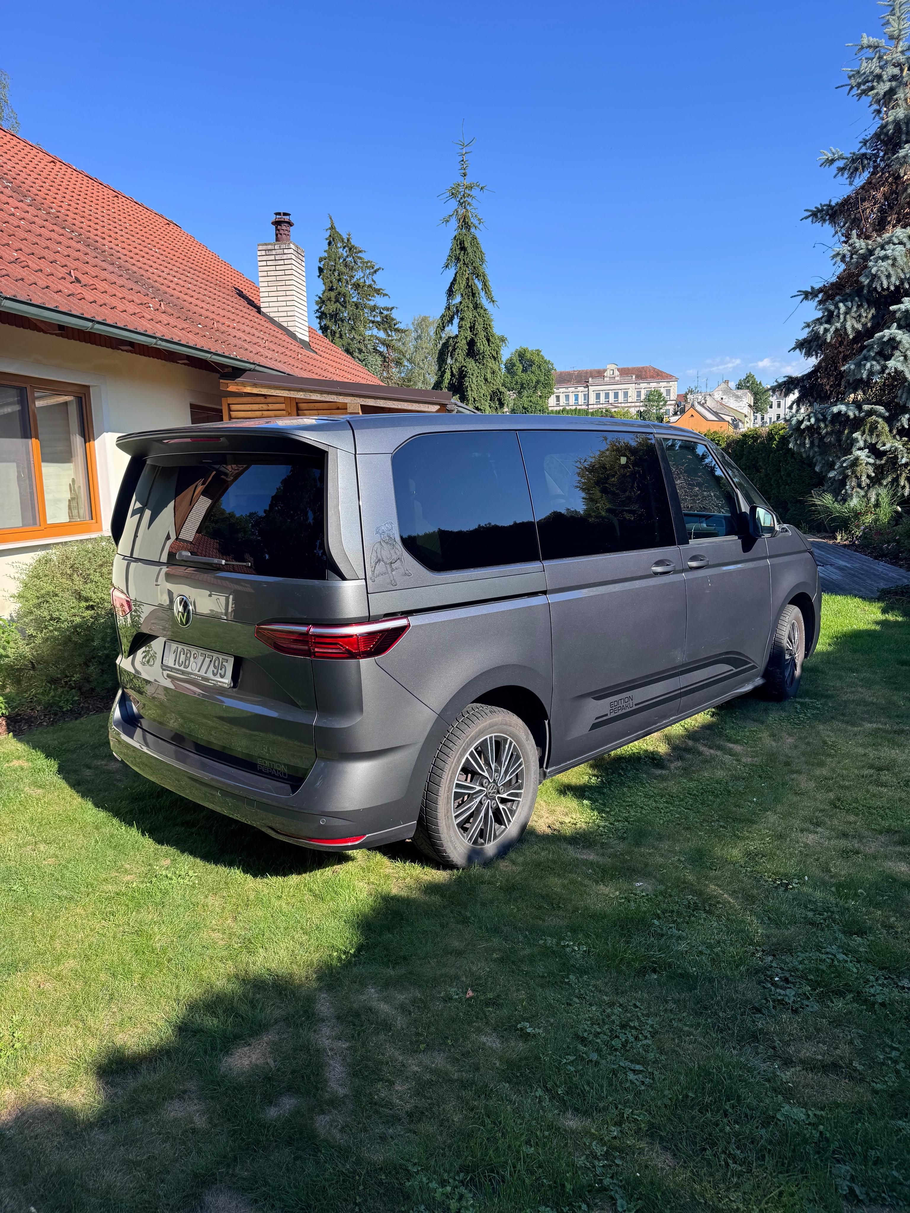 Volkswagen Multivan, T7 2.0 TDI DSG 110 kw - fotka 3