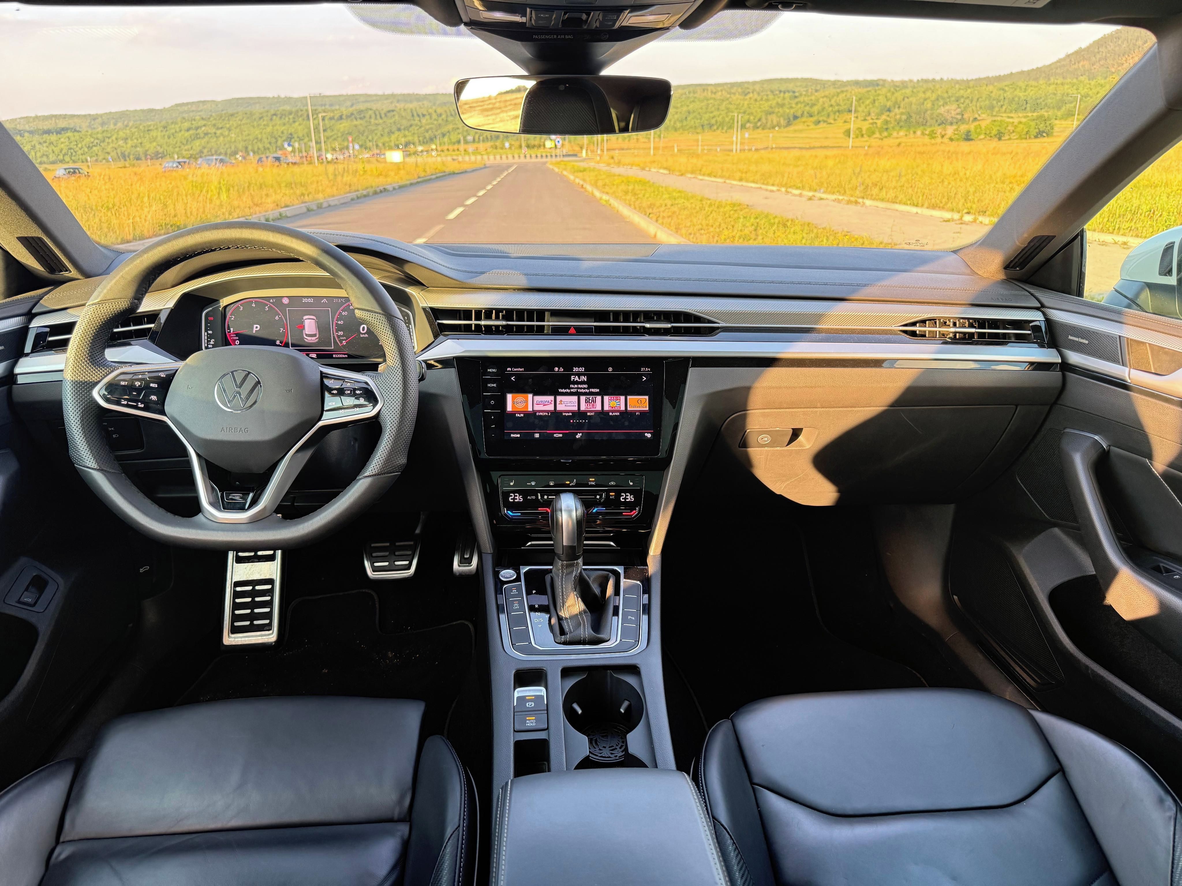 Volkswagen Arteon Shooting Brake, 2.0TSI, 260 kw,4x4,84 200km,ČR - fotka 6