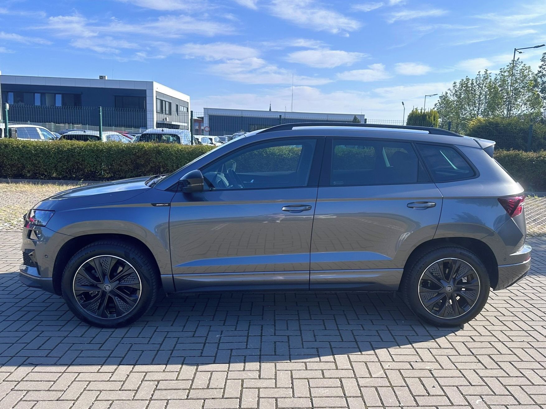 Škoda Karoq, Sportline, TDI 110 kw, 4x4 - fotka 2