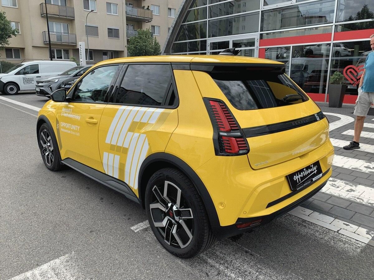 Renault R5, Techno 150 k comfort range - fotka 5
