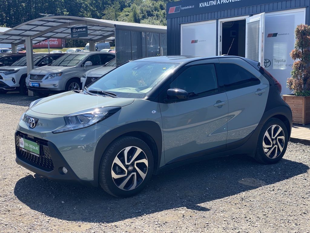 Toyota Aygo, 1.0i, ČR, Style, DPH - fotka 4