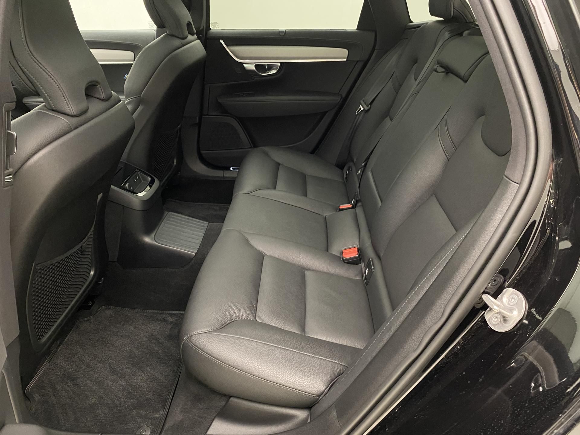 Volvo V90, T6 AWD RECHARGE BRIGHT PLUS - fotka 5