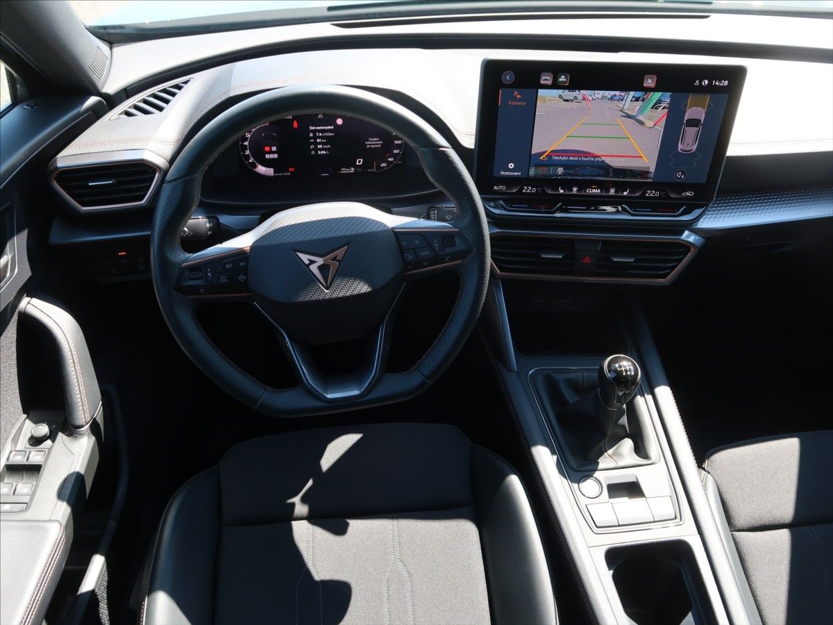 Cupra Formentor, 1,5 TSI 110kW MAN ČR 1.majitel - fotka 5
