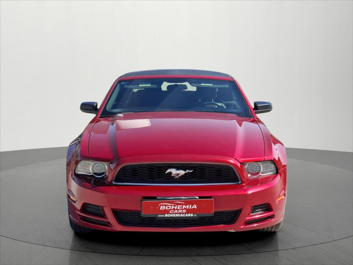 Ford Mustang, 3,7 V6 227 Kw cabrio - fotka 4