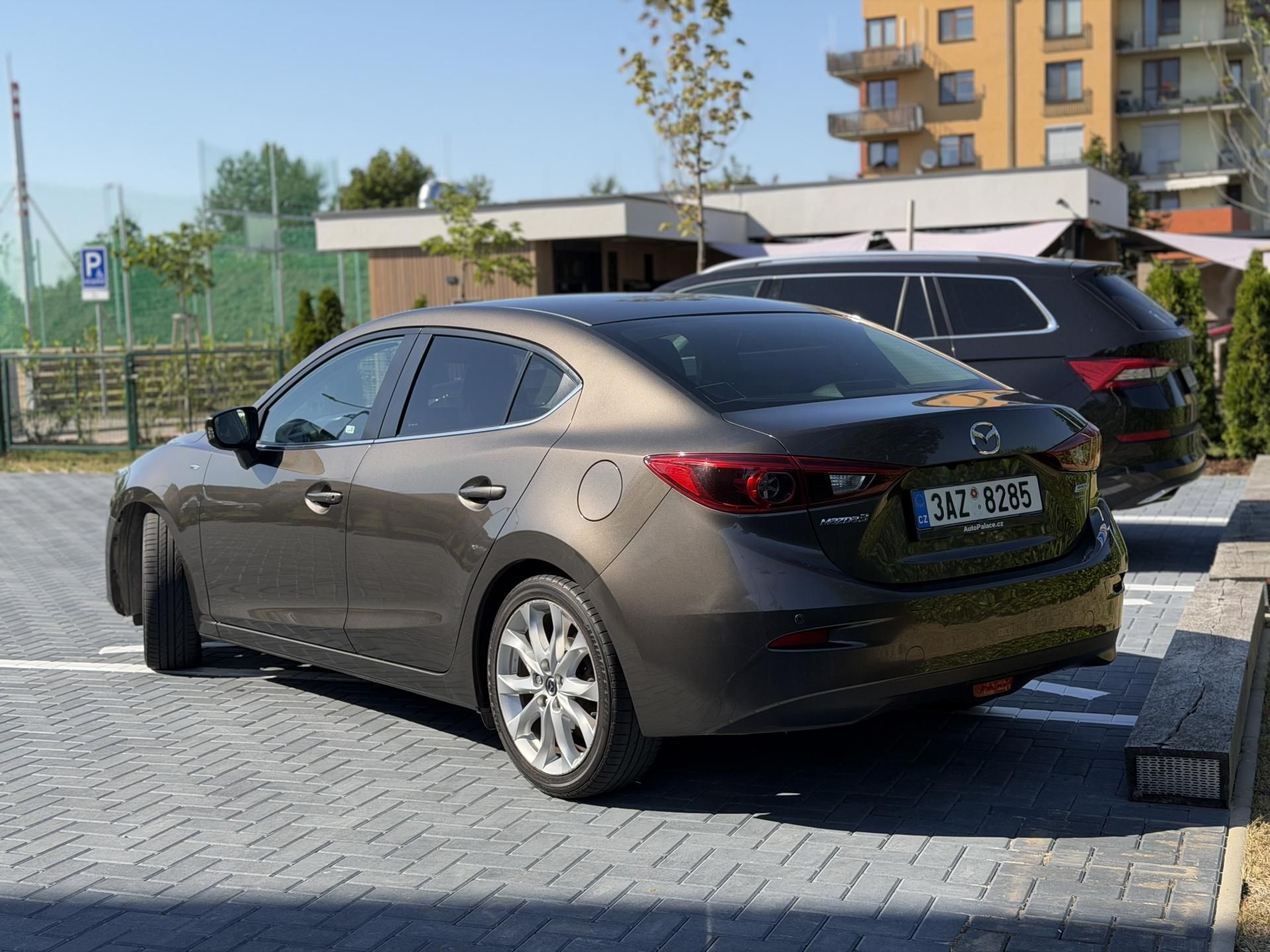 Mazda 3, 2.0i 88 kW/automat/revolution - fotka 3