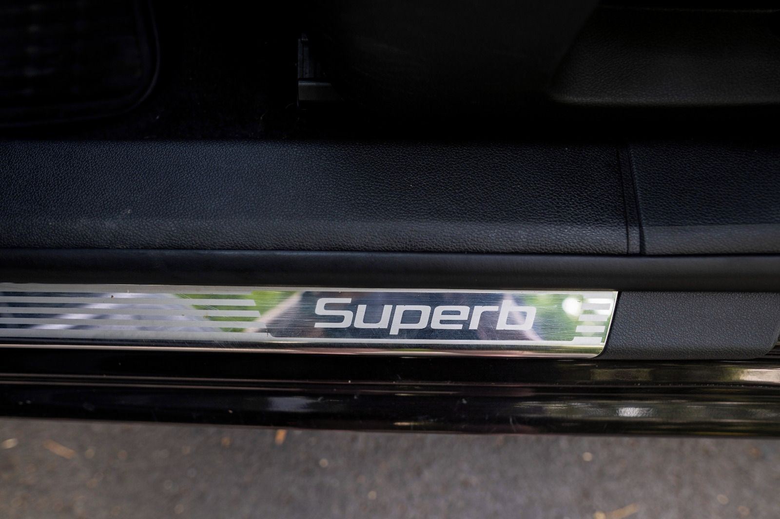 Škoda Superb, 2.0 TDI 103 kW, ČR - fotka 5
