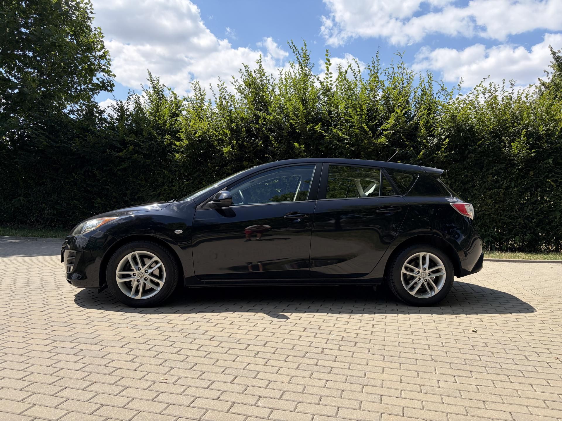 Mazda 3, 2.0 Exclusive-Line - fotka 5